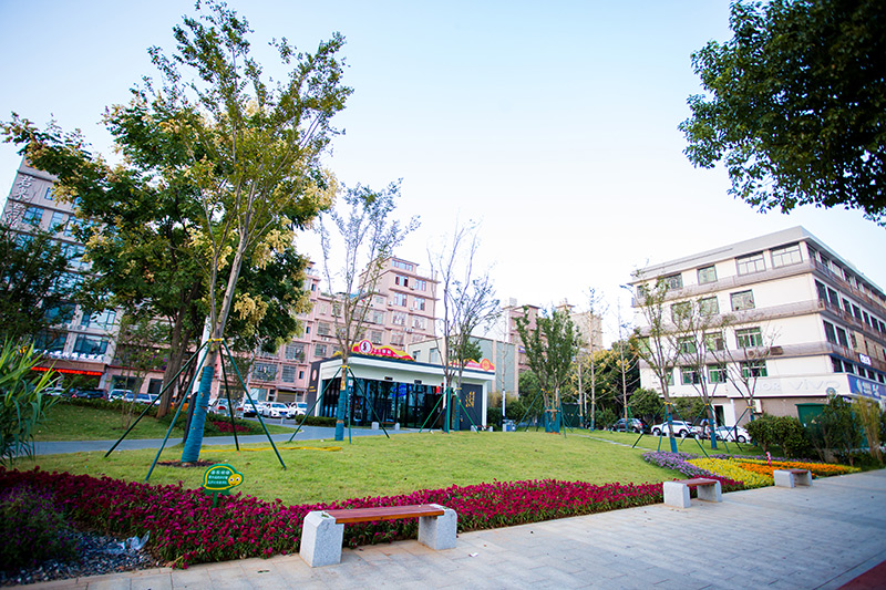 20230807547880.jpg 23、長沙市普瑞大道(三環(huán)線-金星大道)提質(zhì)改造項(xiàng)目-(2).jpg